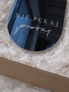 Lustro z sentencją "Nie pękaj, proszę" (niebieskie)